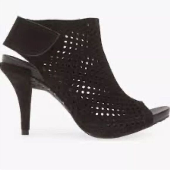 PEDRO GARCIA Yinon Perfo Ankle Strap Sandal Black Castoro 38.5 US 7.5 - Picture 1 of 11